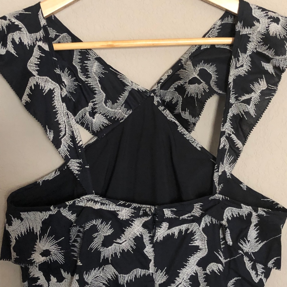 Banana Republic dress (Wore once) - Picture 4 of 10